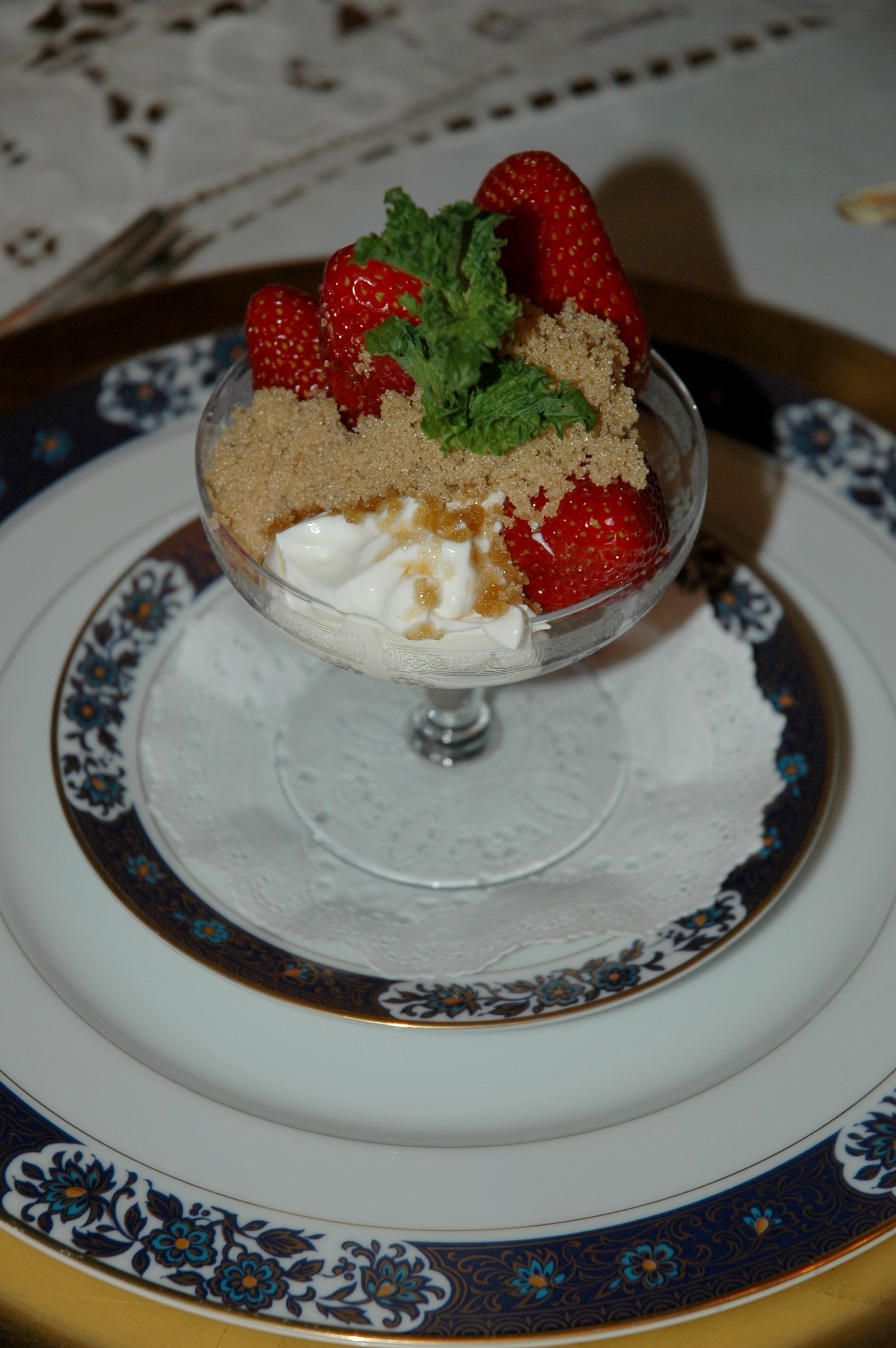 Strawberries, Sour Cream & Brown Sugar