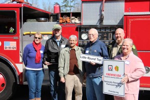Committee Members from left Gayle Bustin, Bruce Carrington- Chairman, Leon Knoz- Firewise Coordinator, Ed DeWhitt, Nathan Waters- Dept of Forestry, and Kathleen Janke.